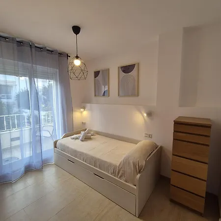 Escobar Plaza Appartement *